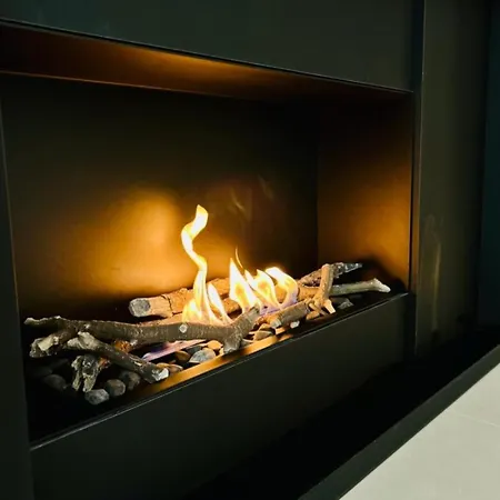 Serenity 1201 公寓 *